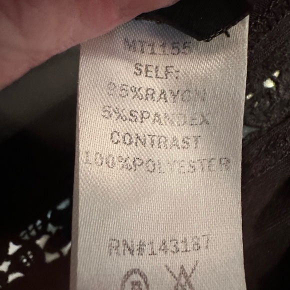 Blush Brand Button down dress tank top. Size medium - Picture 5 of 9